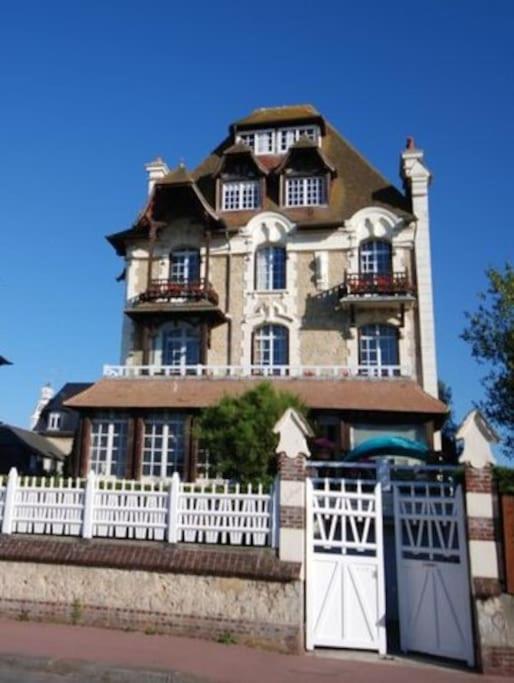 Les Embruns - Plein Ciel - Appartement 3Eme Etage Deauville Exterior photo